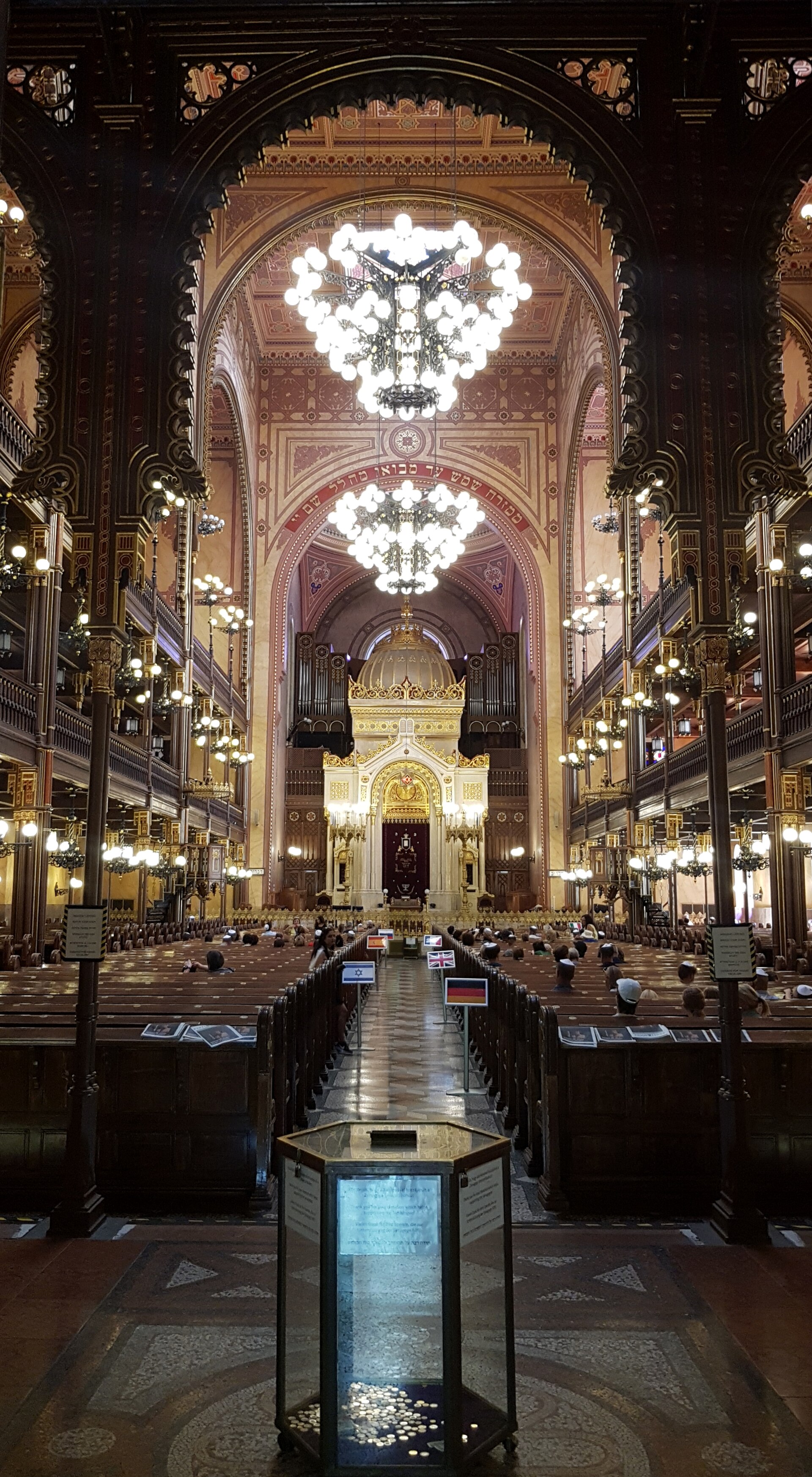 Ornate nave inside the Dohány Street Synagogue in Budapest